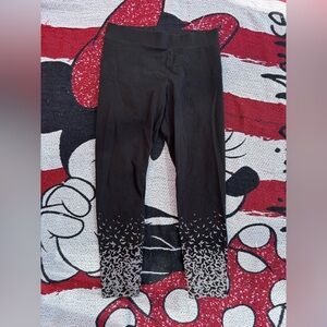 TORRID BLACK GRAY BAT GRAPHIC LEGGINGS SIZE 1 XL